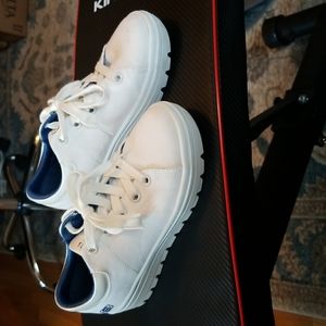 White sketcher platform sneakers